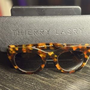 Thierry Lasry “Deeply” 2521 MSRP : 395.00